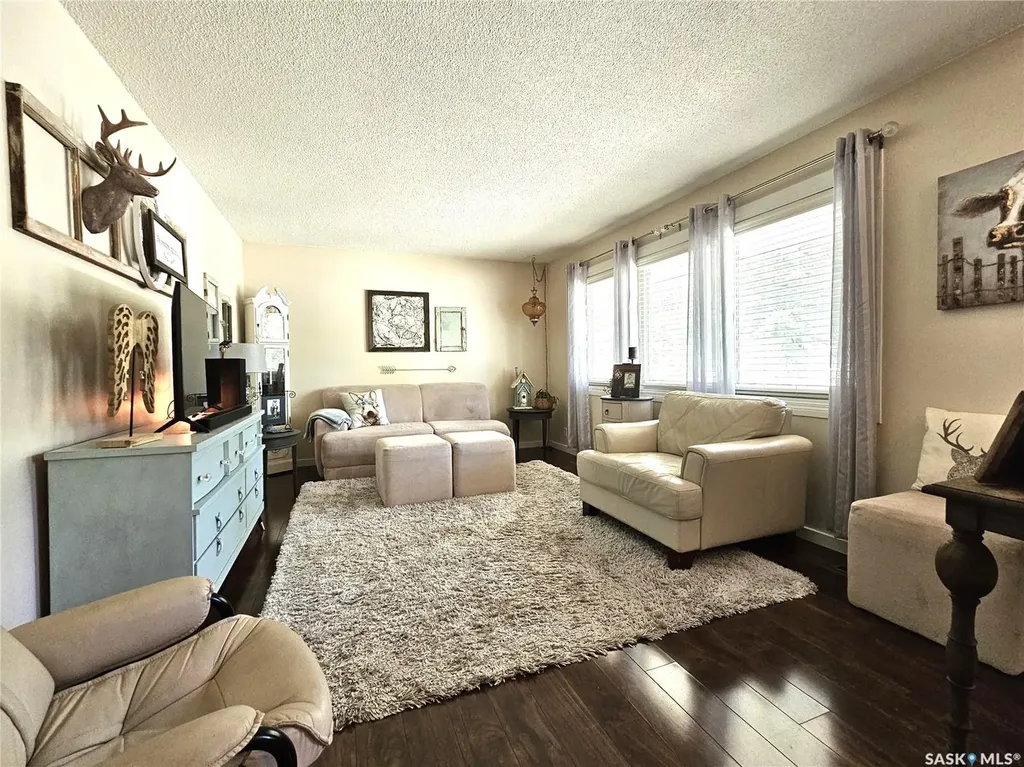 118 Logan Crescent W Yorkton SK S3N 0W5