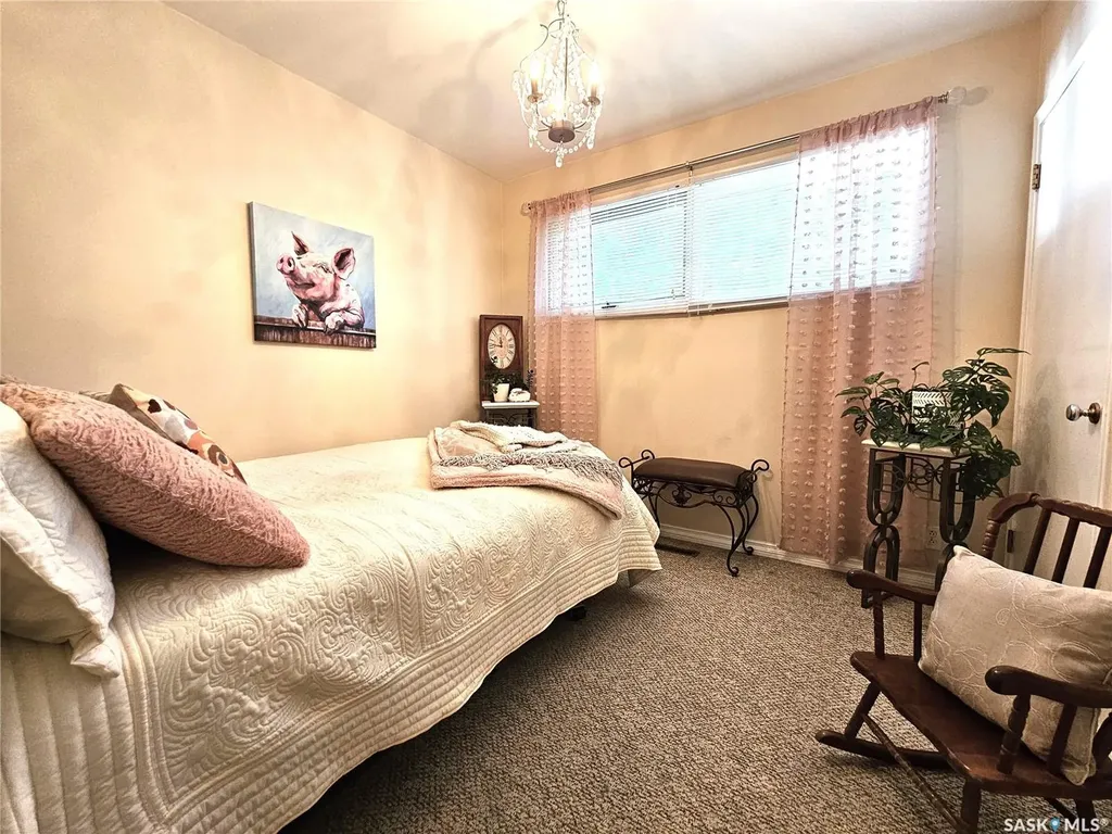 118 Logan Crescent W Yorkton SK S3N 0W5