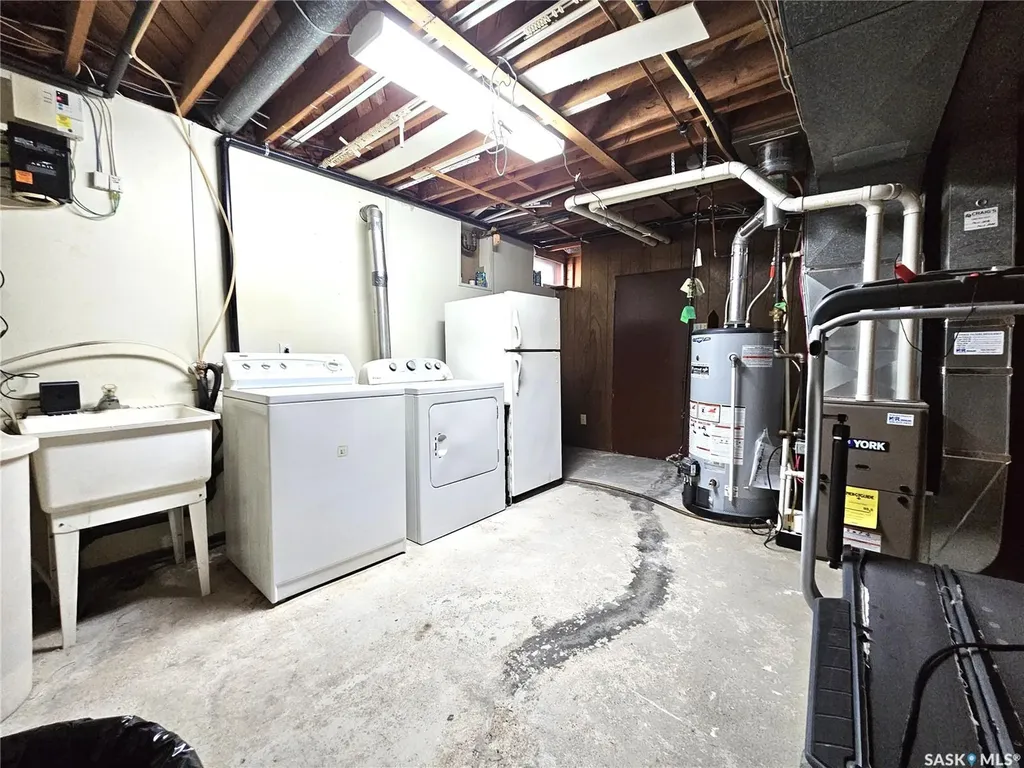 118 Logan Crescent W Yorkton SK S3N 0W5
