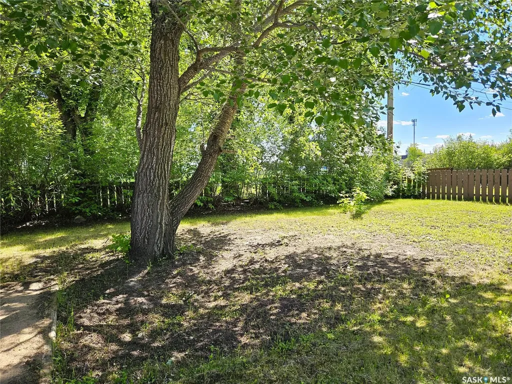 118 Logan Crescent W Yorkton SK S3N 0W5