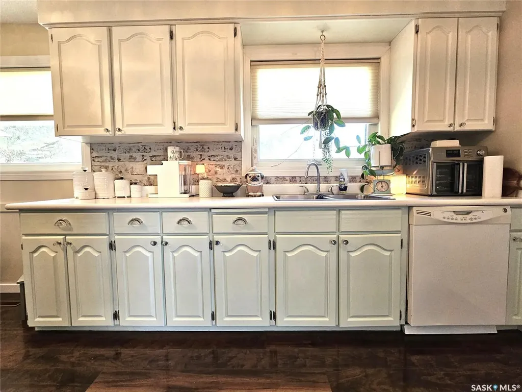 118 Logan Crescent W Yorkton SK S3N 0W5