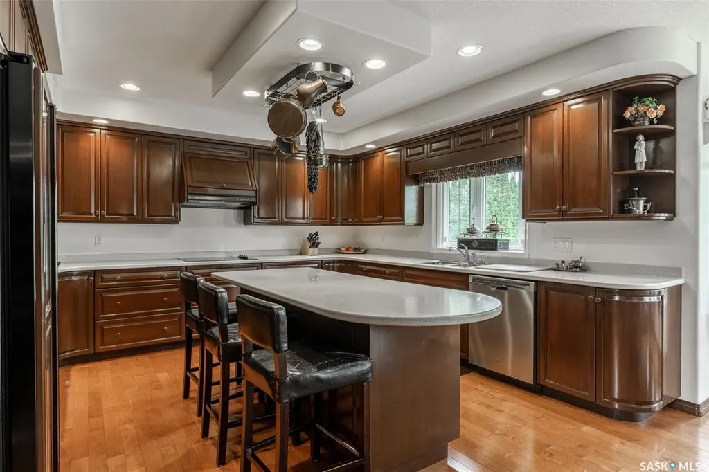811 Braeside View Saskatoon SK S7V 1A7