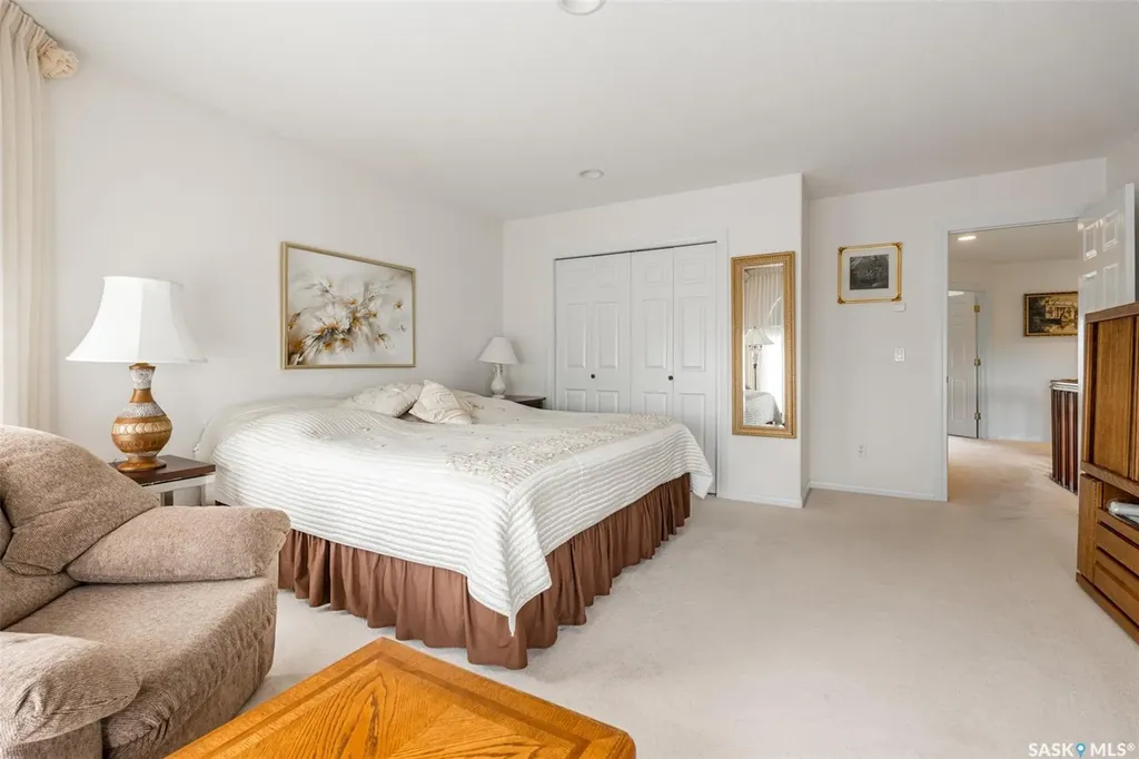 811 Braeside View Saskatoon SK S7V 1A7