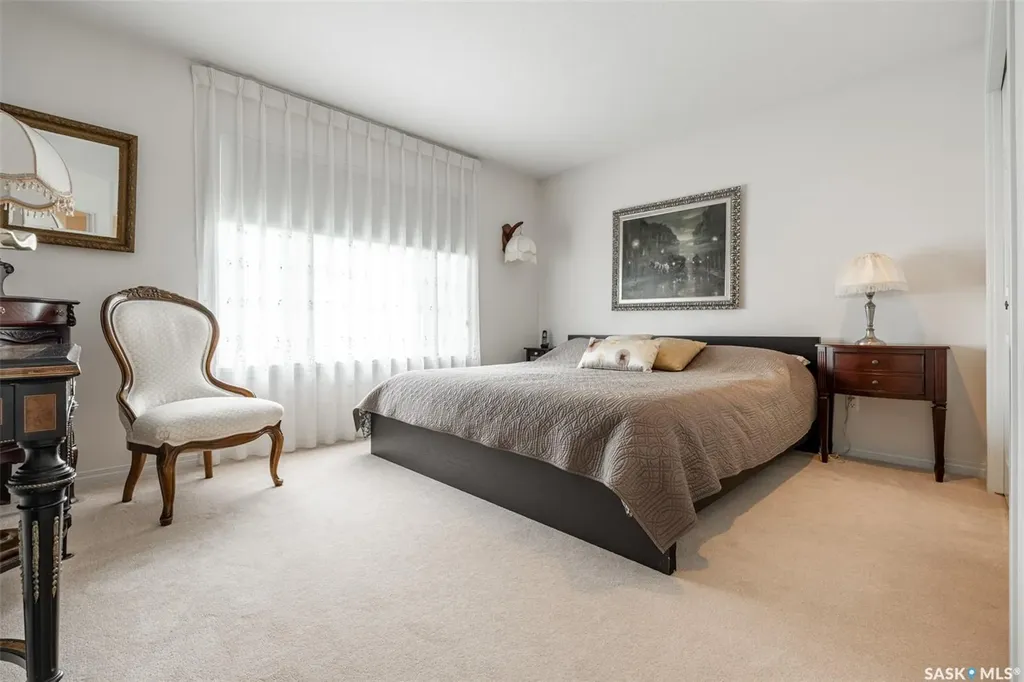 811 Braeside View Saskatoon SK S7V 1A7