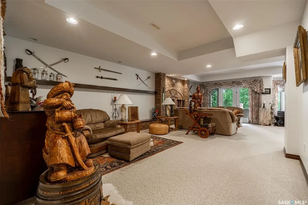 811 Braeside View Saskatoon SK S7V 1A7