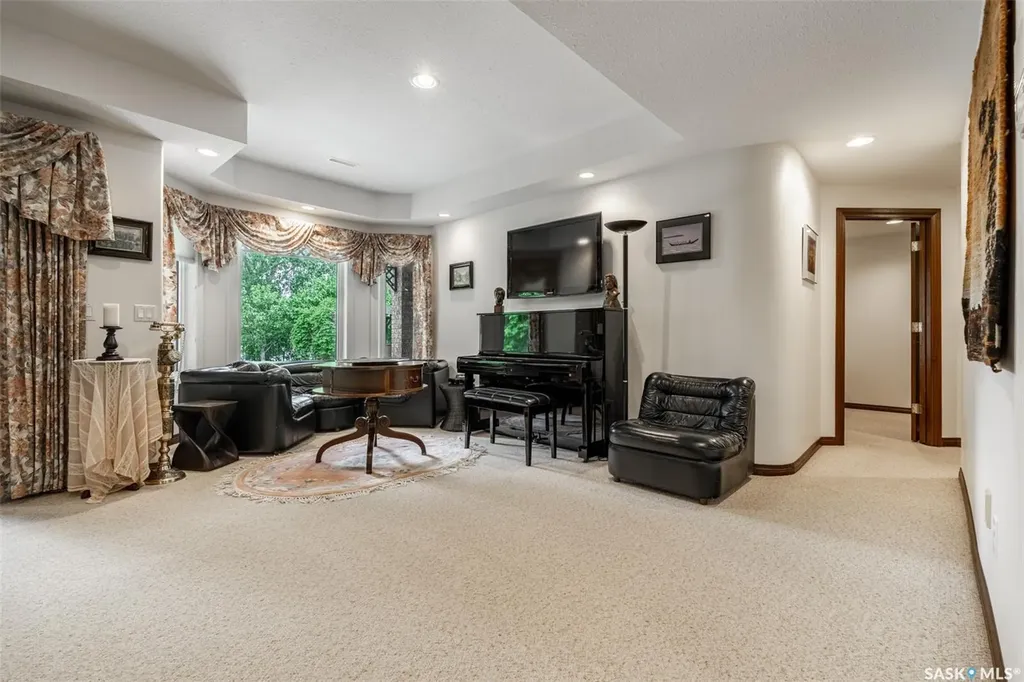 811 Braeside View Saskatoon SK S7V 1A7
