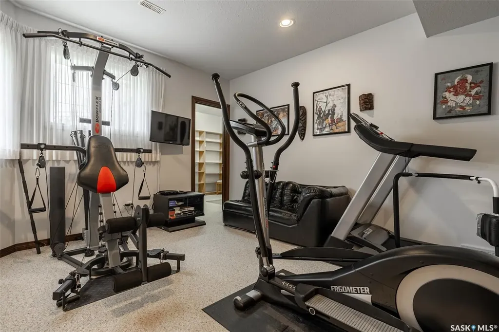 811 Braeside View Saskatoon SK S7V 1A7