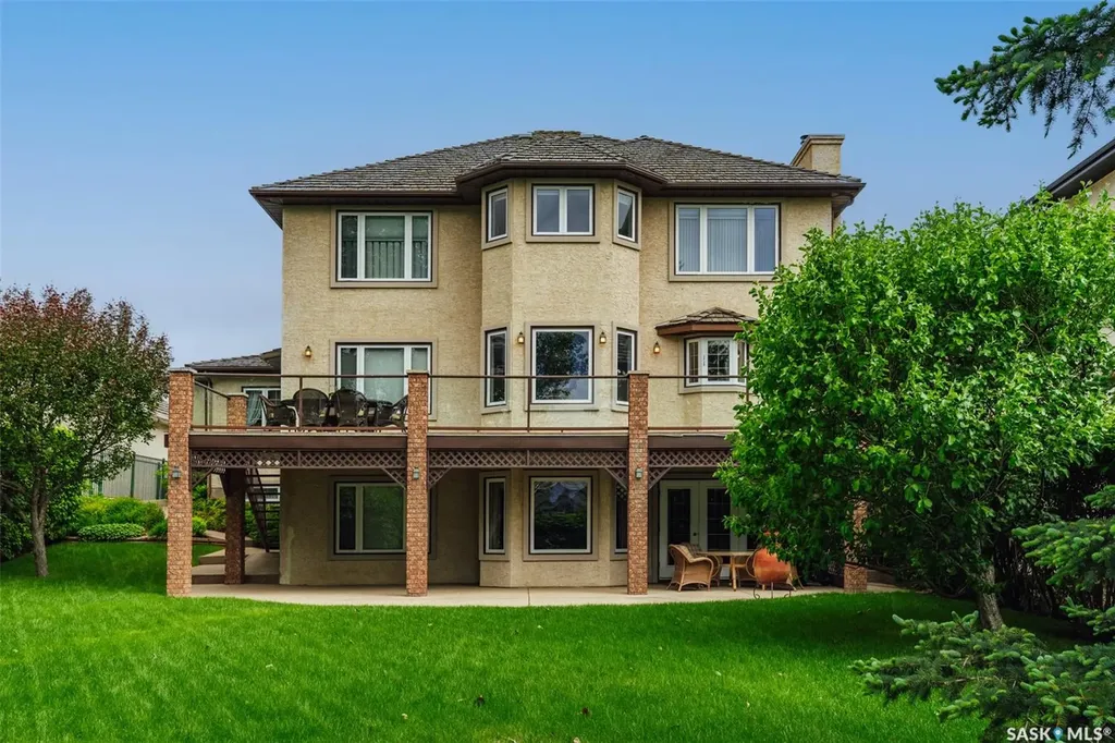 811 Braeside View Saskatoon SK S7V 1A7