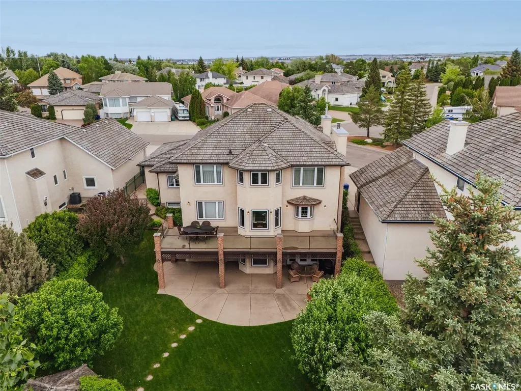 811 Braeside View Saskatoon SK S7V 1A7