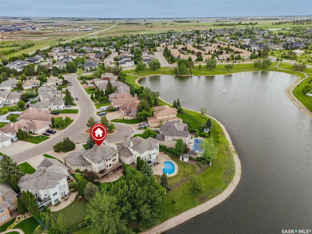 811 Braeside View Saskatoon SK S7V 1A7