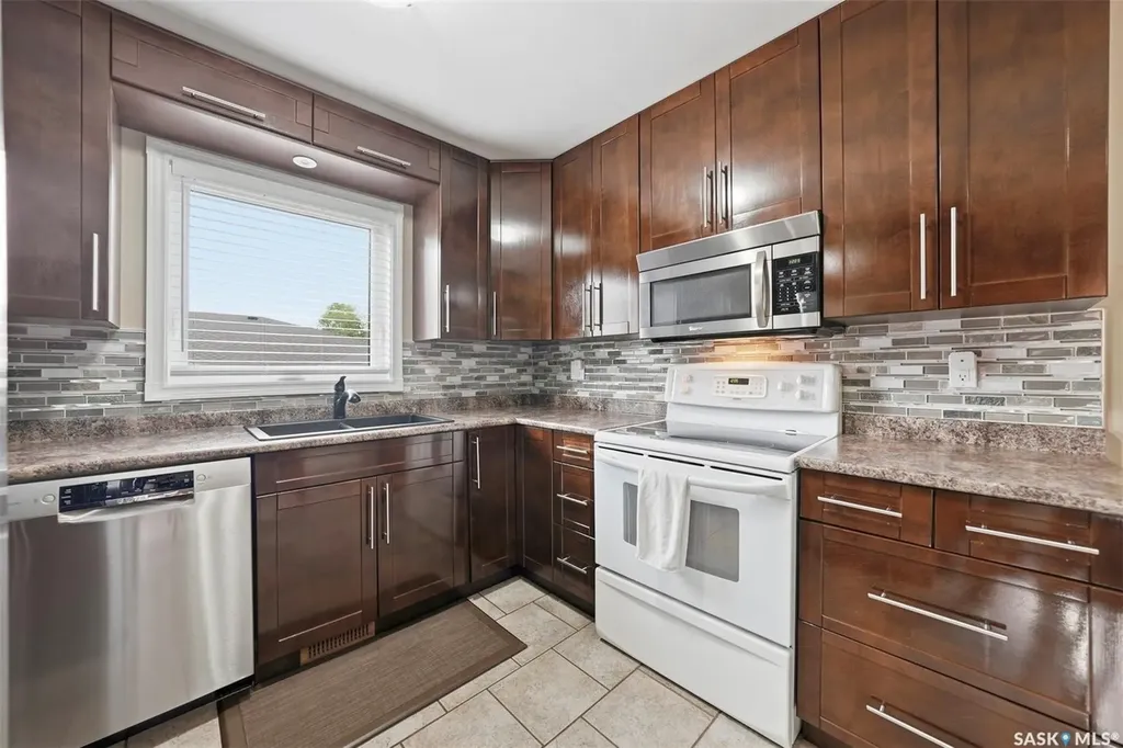 235 Benesh Crescent Saskatoon SK S7K 6L5