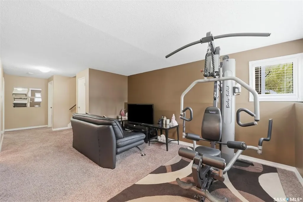 235 Benesh Crescent Saskatoon SK S7K 6L5
