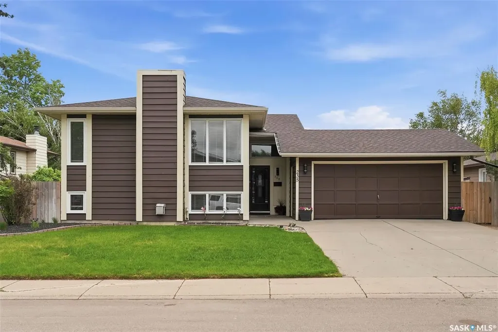 235 Benesh Crescent Saskatoon SK S7K 6L5
