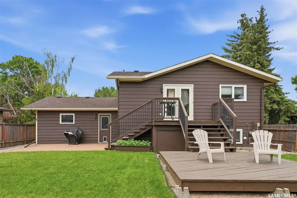 235 Benesh Crescent Saskatoon SK S7K 6L5