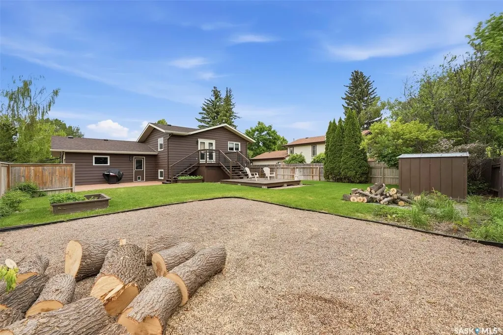 235 Benesh Crescent Saskatoon SK S7K 6L5