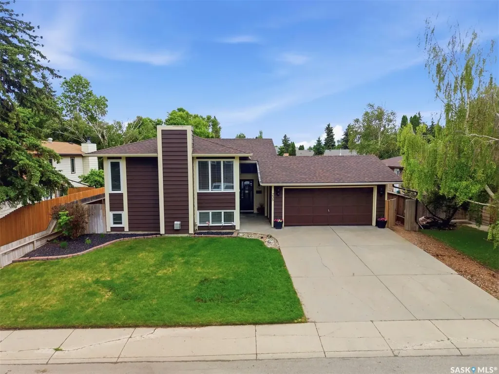 235 Benesh Crescent Saskatoon SK S7K 6L5