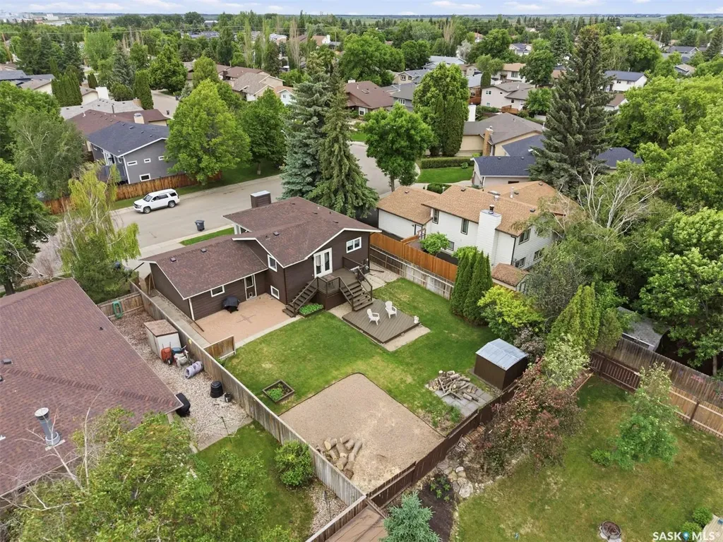 235 Benesh Crescent Saskatoon SK S7K 6L5