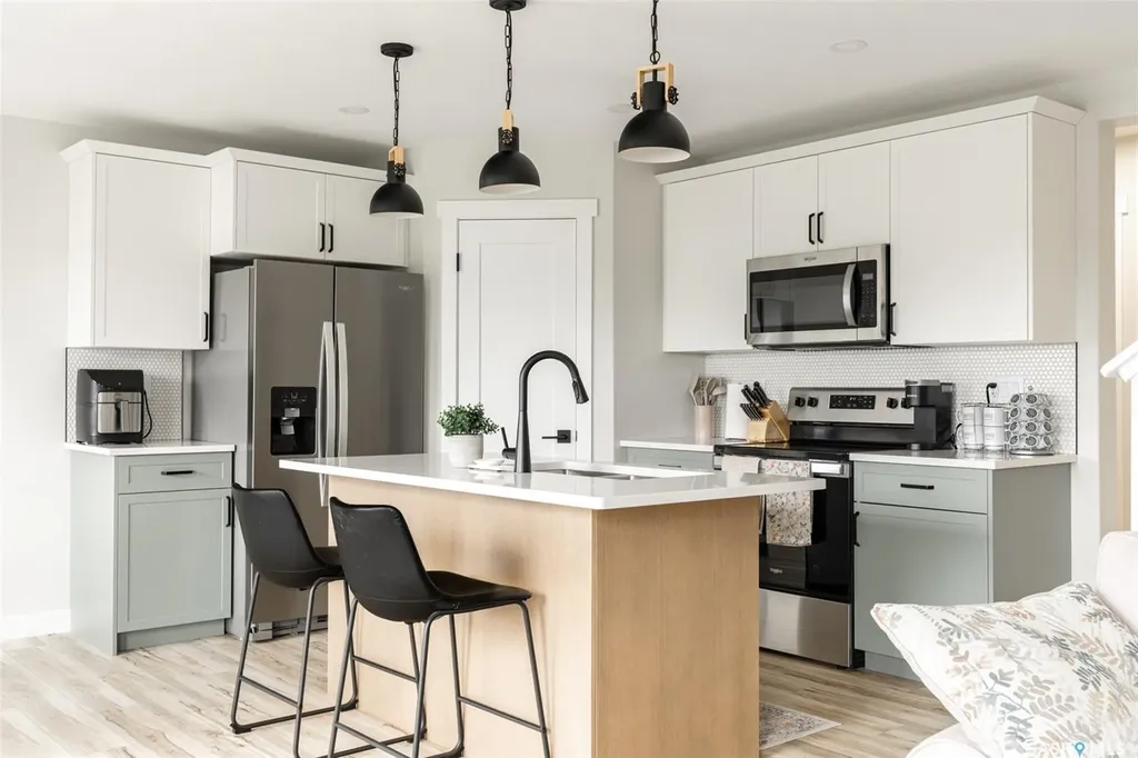 428 Myles Heidt Manor Saskatoon SK S7W 0Z4