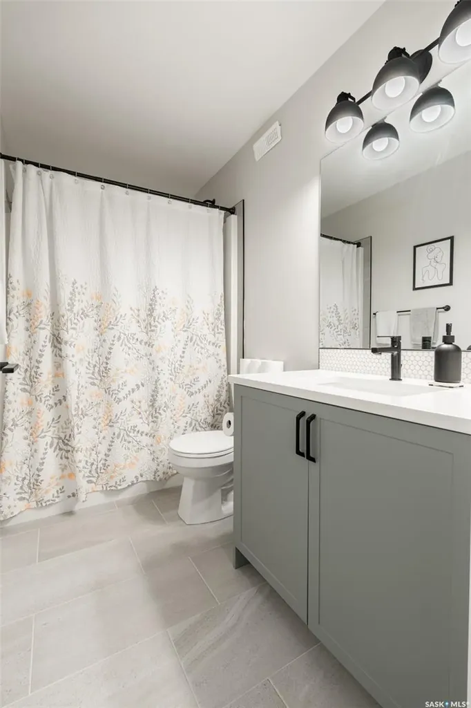 428 Myles Heidt Manor Saskatoon SK S7W 0Z4