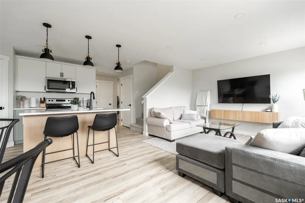 428 Myles Heidt Manor Saskatoon SK S7W 0Z4