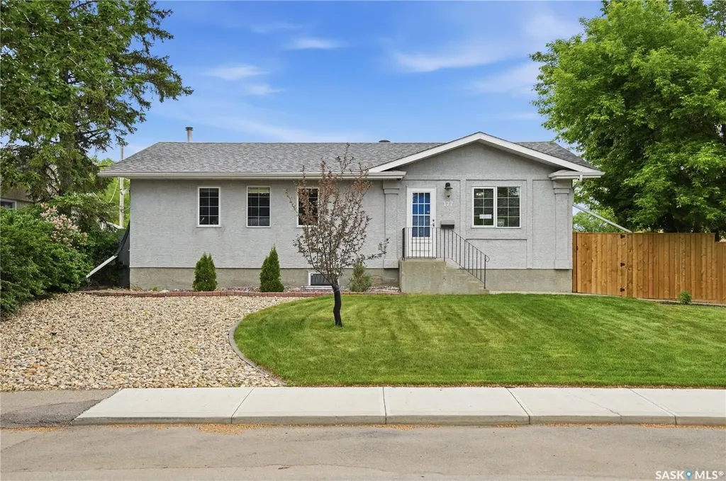 177 Ottawa Street Regina SK S4R 1N3