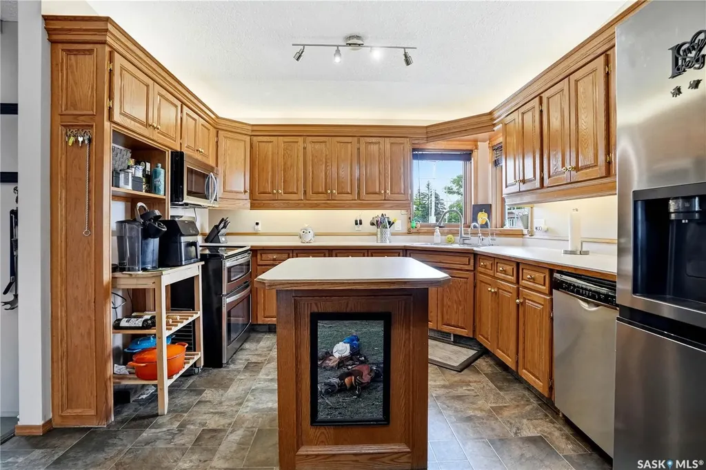 177 Ottawa Street Regina SK S4R 1N3