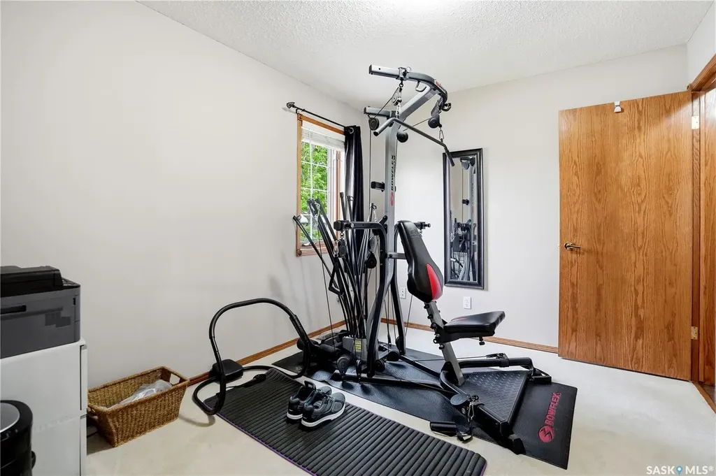 177 Ottawa Street Regina SK S4R 1N3