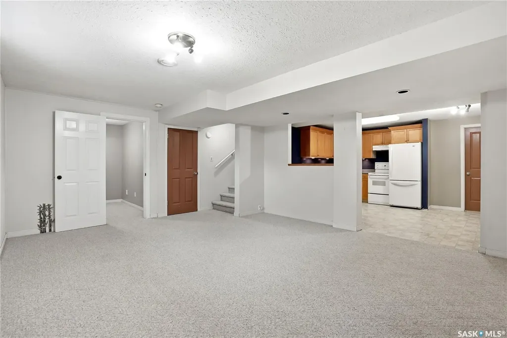 177 Ottawa Street Regina SK S4R 1N3