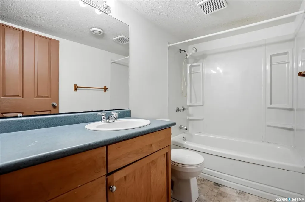 177 Ottawa Street Regina SK S4R 1N3