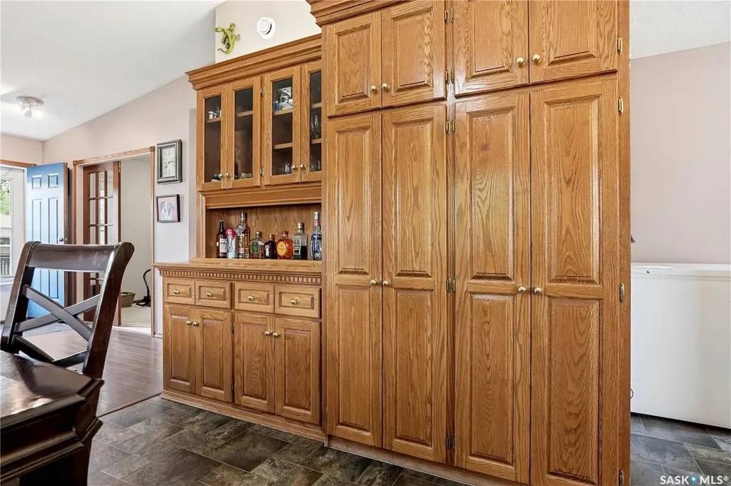 177 Ottawa Street Regina SK S4R 1N3