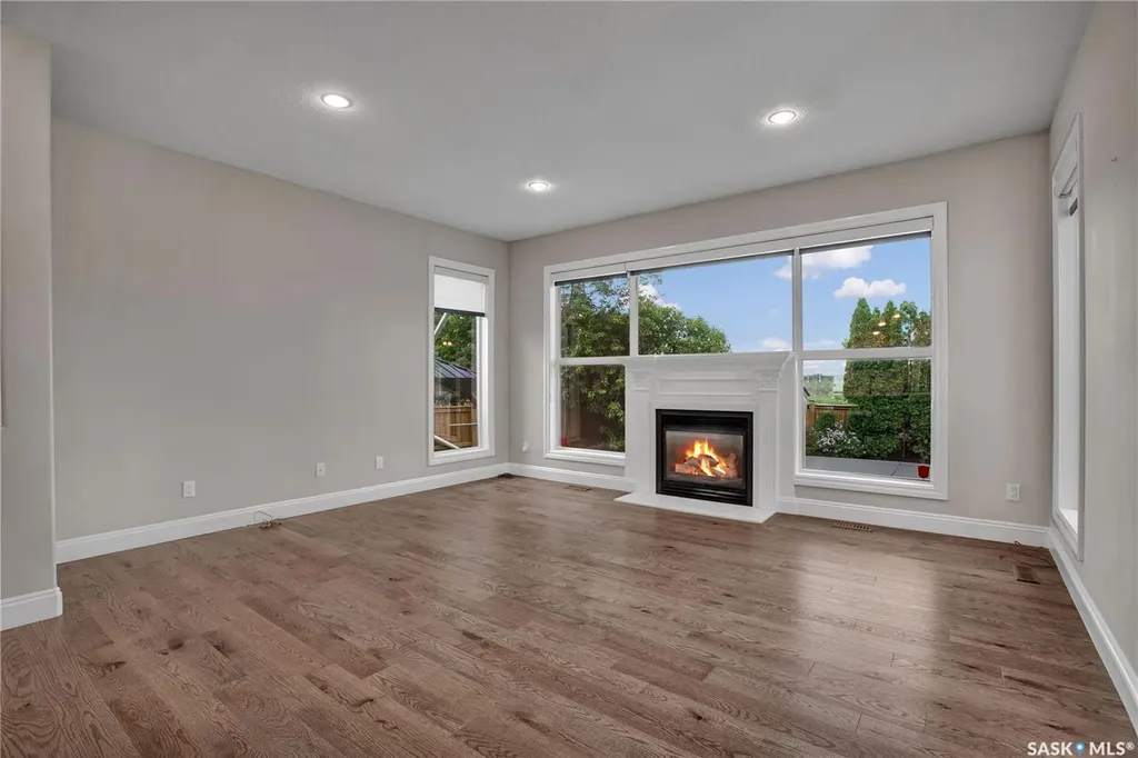 314 Beerling Crescent Saskatoon SK S7S 1K4