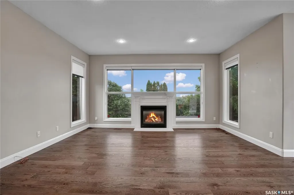 314 Beerling Crescent Saskatoon SK S7S 1K4