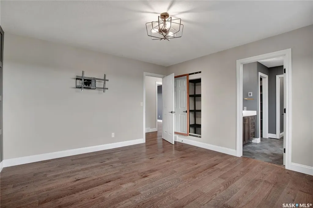 314 Beerling Crescent Saskatoon SK S7S 1K4