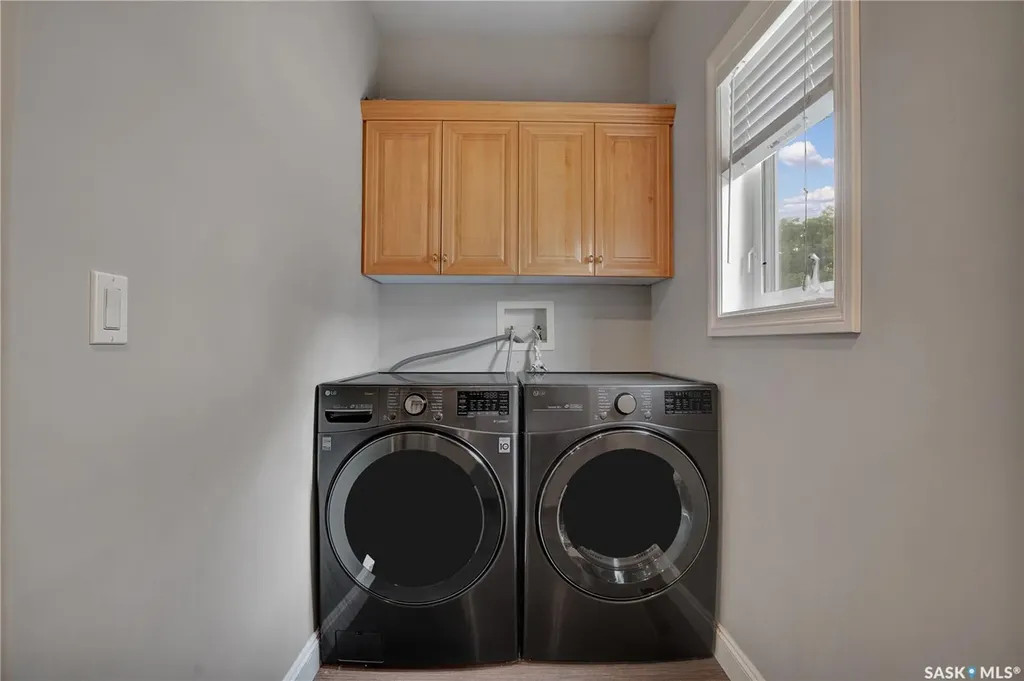 314 Beerling Crescent Saskatoon SK S7S 1K4
