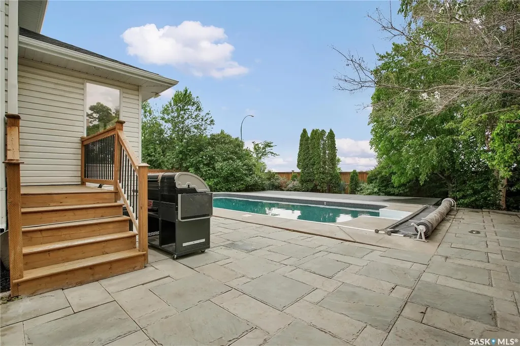 314 Beerling Crescent Saskatoon SK S7S 1K4