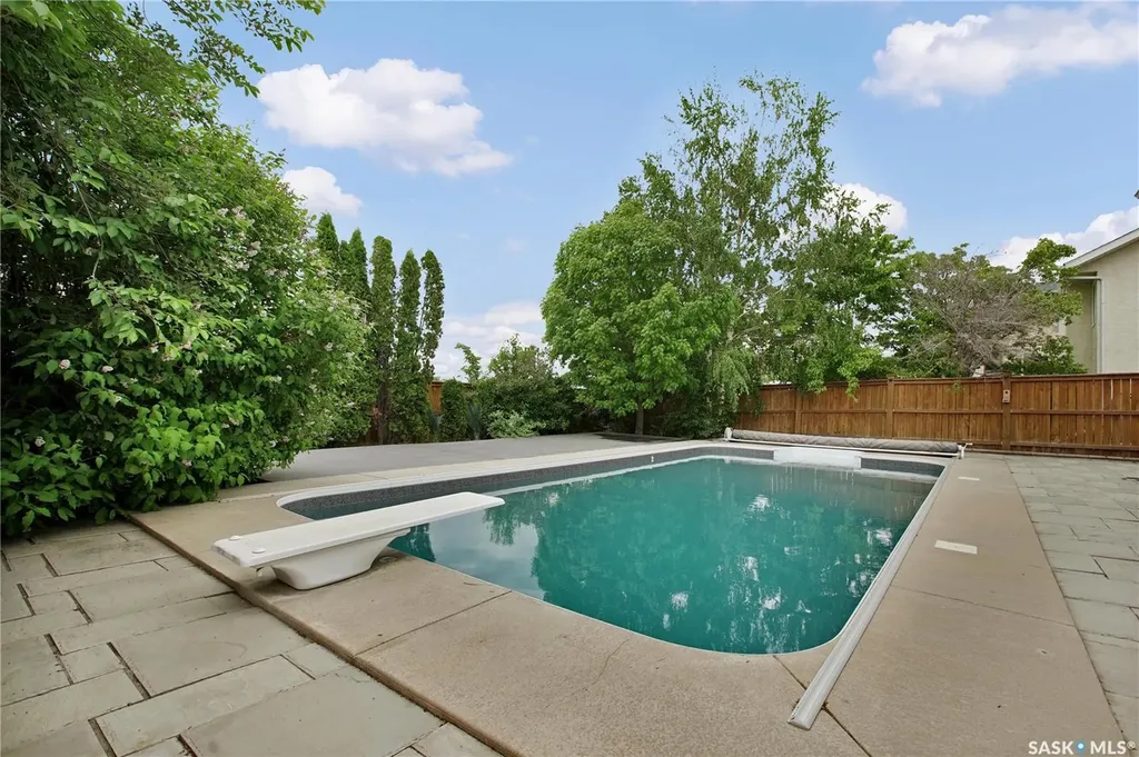 314 Beerling Crescent Saskatoon SK S7S 1K4