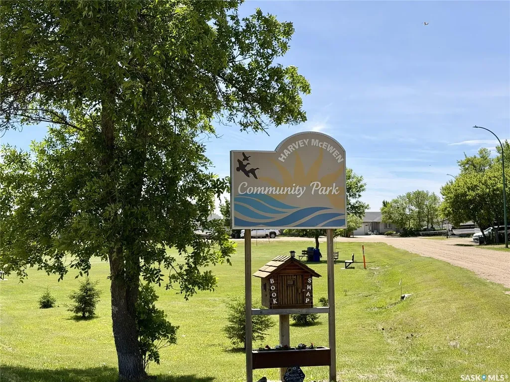 71 Canary Drive Glen Harbour SK S0G 4L0