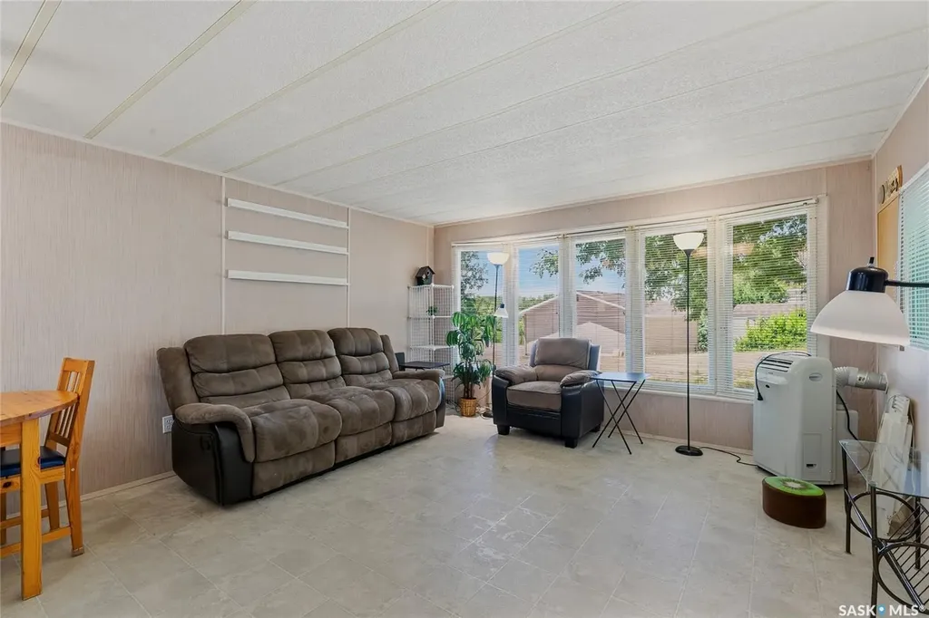 71 Canary Drive Glen Harbour SK S0G 4L0