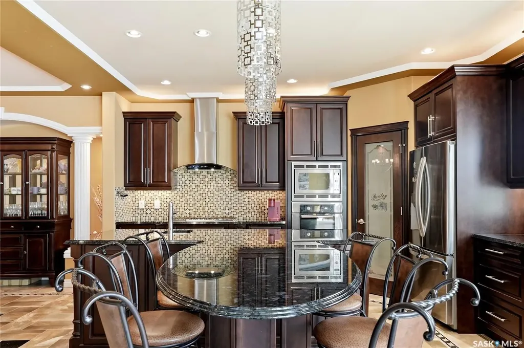 1607 Stensrud Road Saskatoon SK S7W 0C5
