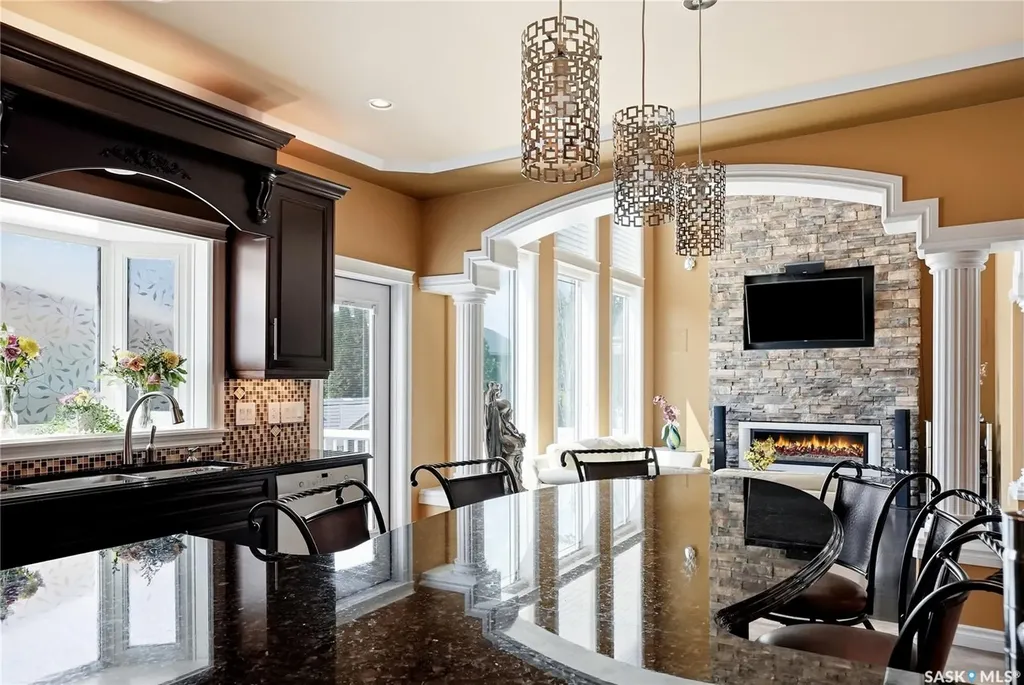 1607 Stensrud Road Saskatoon SK S7W 0C5