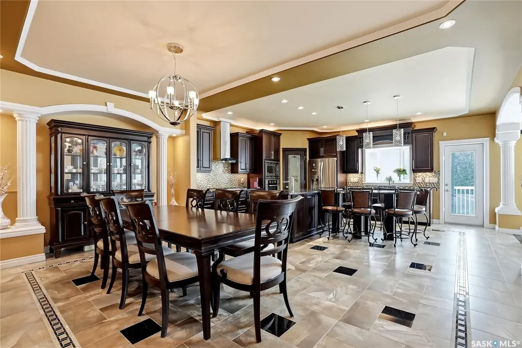 1607 Stensrud Road Saskatoon SK S7W 0C5