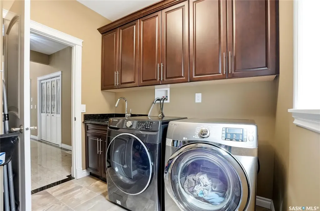 1607 Stensrud Road Saskatoon SK S7W 0C5