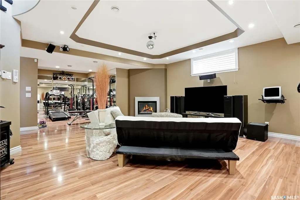 1607 Stensrud Road Saskatoon SK S7W 0C5