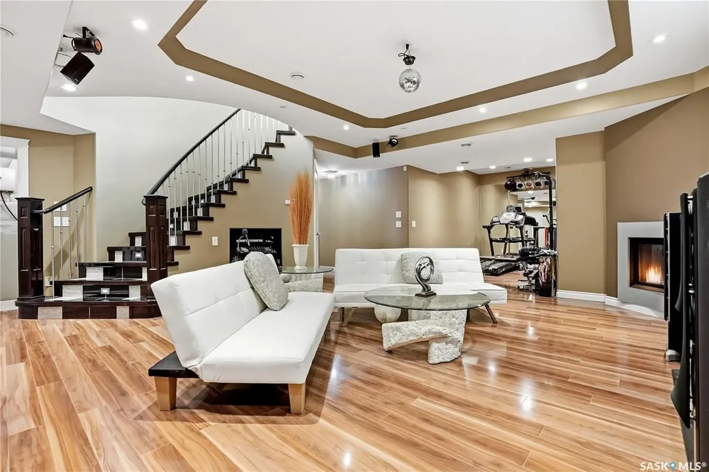 1607 Stensrud Road Saskatoon SK S7W 0C5