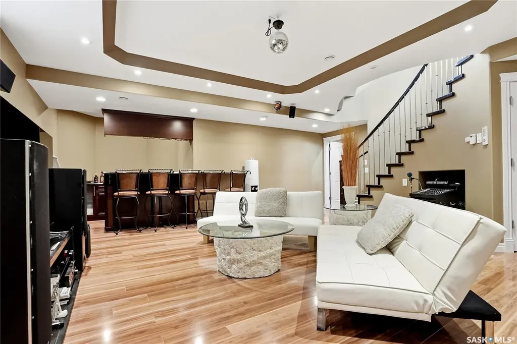 1607 Stensrud Road Saskatoon SK S7W 0C5