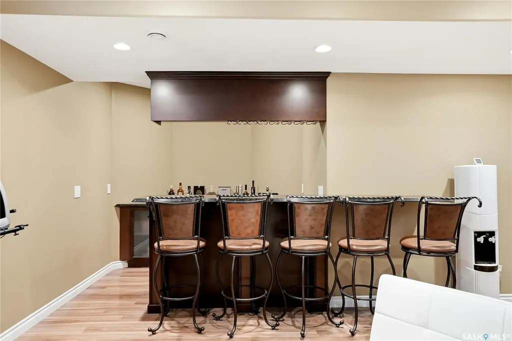 1607 Stensrud Road Saskatoon SK S7W 0C5