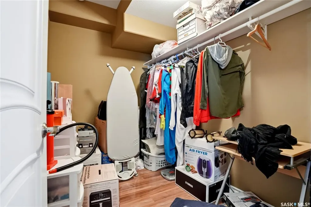 1607 Stensrud Road Saskatoon SK S7W 0C5
