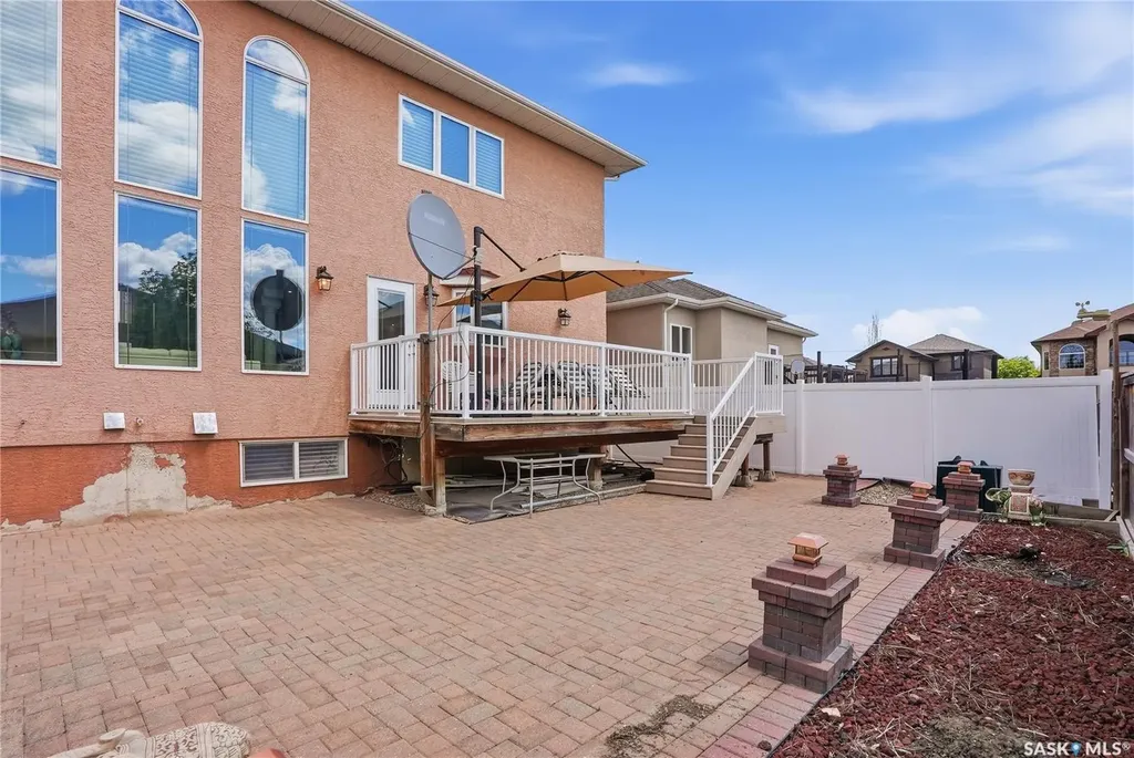 1607 Stensrud Road Saskatoon SK S7W 0C5