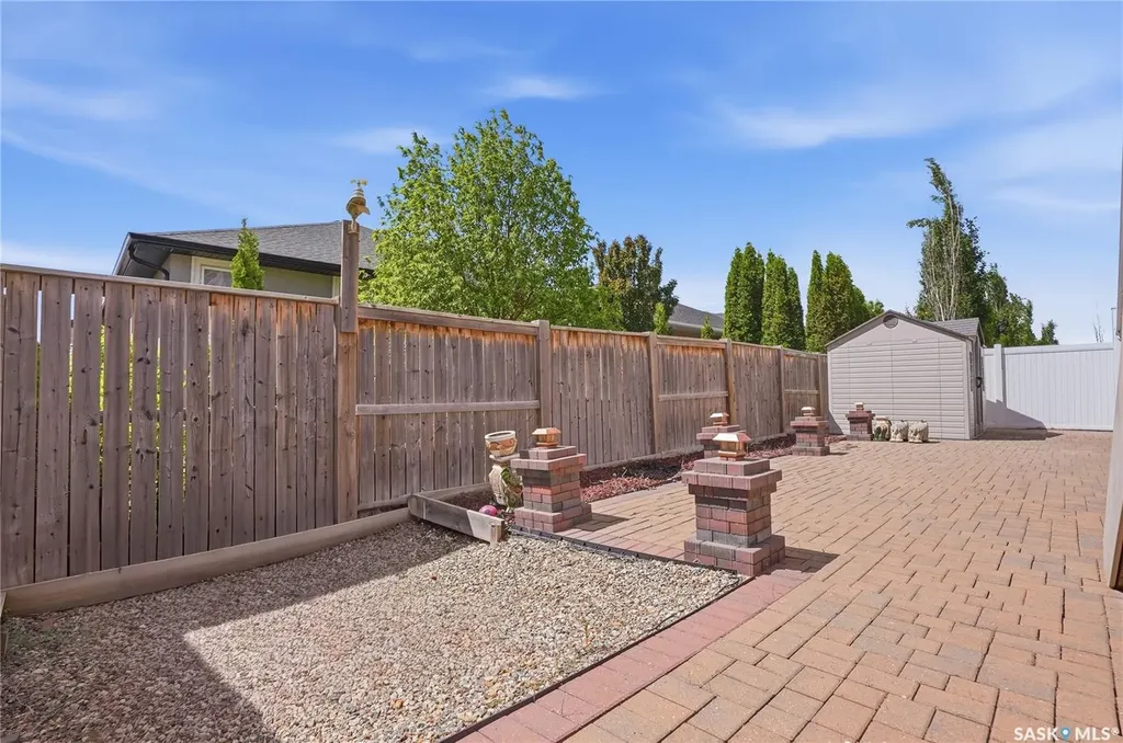 1607 Stensrud Road Saskatoon SK S7W 0C5