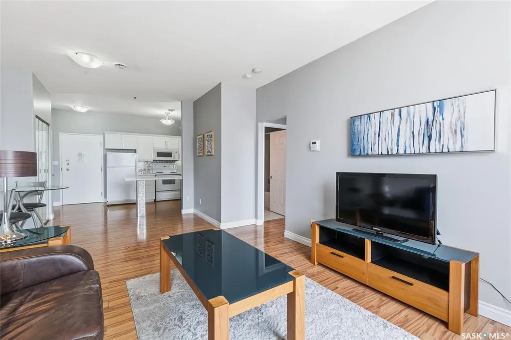 1867 Hamilton Street Regina SK S4P 2C2